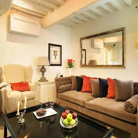 Vakantiehuis Spacious With Private Pool Umag